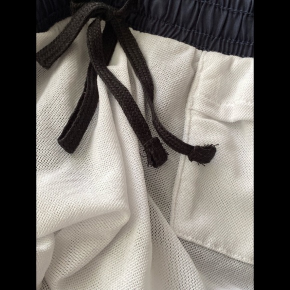 Marika Shorts size M - Picture 6 of 6